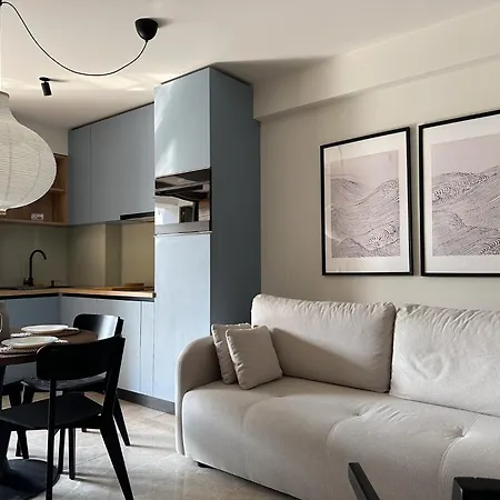 Bellona Bay - Bychoice Apartament *