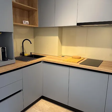 Bellona Bay - Bychoice Apartmán