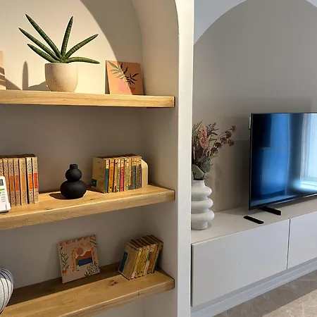 Bellona Bay - Bychoice *