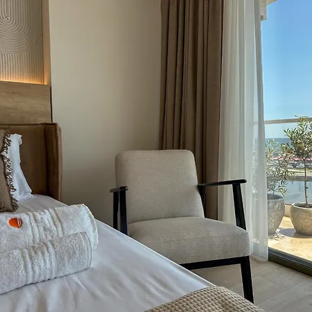 Bellona Bay - Bychoice Apartmán *
