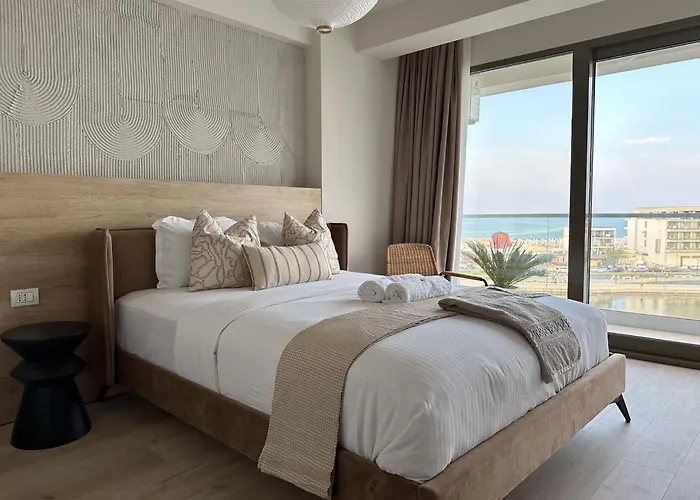 Bellona Bay - Bychoice *