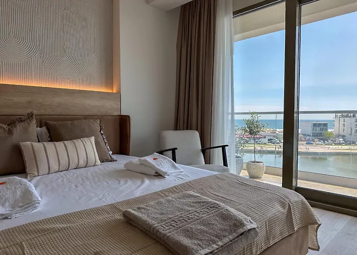 Bellona Bay - Bychoice